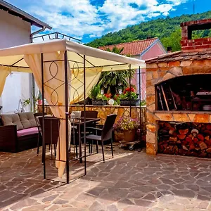 Comfortable Near Opatija Apartman
